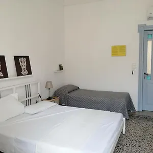 3* Bed & Breakfast Elianthos